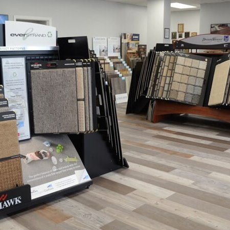 H&T Carpet - Store (9)